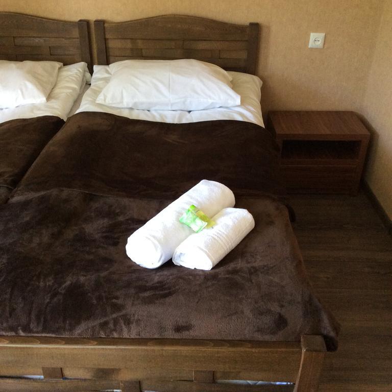 Guest House Chuta In Lagami 梅斯蒂亚 外观 照片